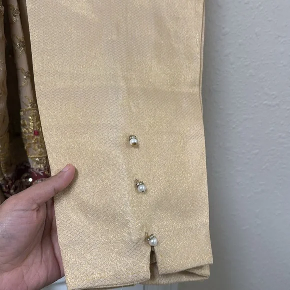 New Pakistani Indian Ethnic wedding EiD party shalwar kameez maroon & gold #589 - Picture 8 of 10